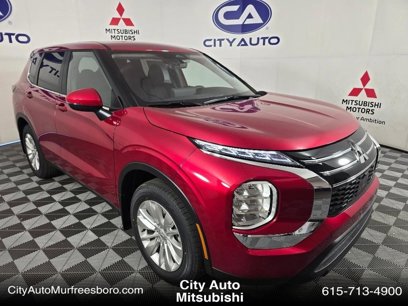 New 2025 Mitsubishi Outlander ES