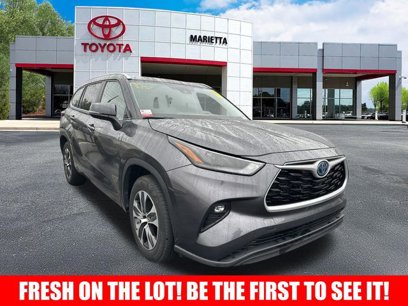 Used 2024 Toyota Highlander XLE