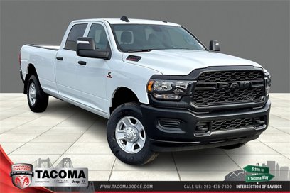 New 2024 RAM 3500 Tradesman w/ Convenience Group