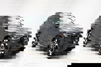 Used 2021 Audi e-tron Premium w/ Convenience Plus Package