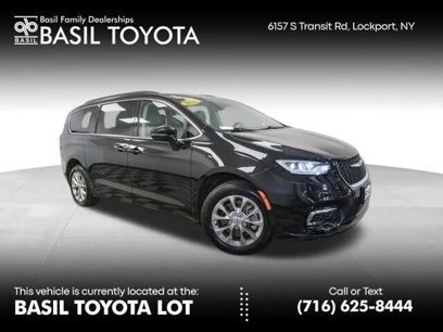 Used 2022 Chrysler Pacifica Touring-L