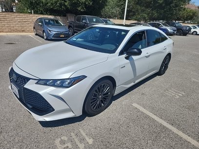 Used 2019 Toyota Avalon XSE w/ All Weather Liner Package