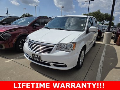 Used 2016 Chrysler Town & Country Touring w/ Driver Convenience Group
