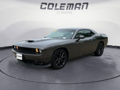 Used 2022 Dodge Challenger R/T w/ Blacktop Package