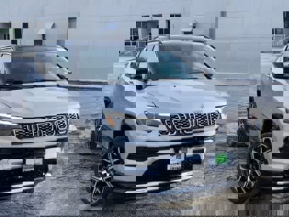 New 2025 Jeep Compass Limited w/ Elite Group