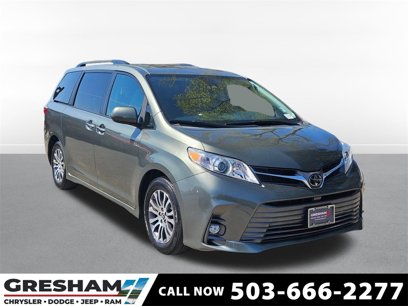 Used 2020 Toyota Sienna XLE