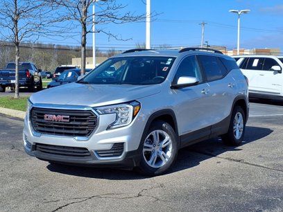 Certified 2022 GMC Terrain SLE w/ Driver Convenience Package