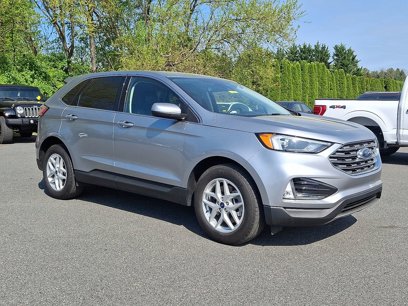 Certified 2022 Ford Edge SEL w/ Convenience Package