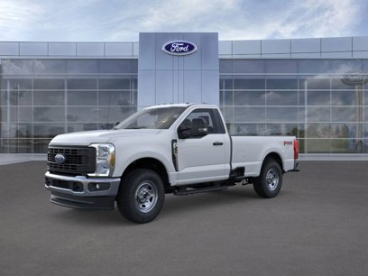 New 2025 Ford F350 XL w/ FX4 Off-Road Package