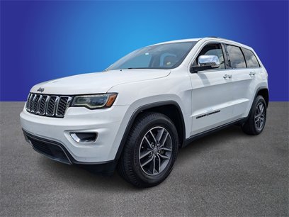 Used 2017 Jeep Grand Cherokee Limited w/ Luxury Group II