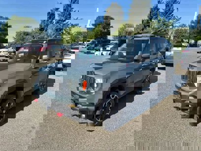Used 2015 Jeep Renegade Trailhawk w/ Premium Leather Group