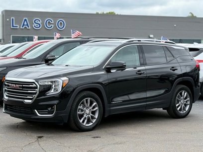 Used 2024 GMC Terrain SLT