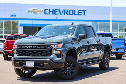 New 2025 Chevrolet Silverado 1500 Custom Trail Boss w/ Turbomax Blackout Package