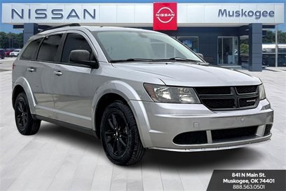 Used 2020 Dodge Journey SE w/ Blacktop Package