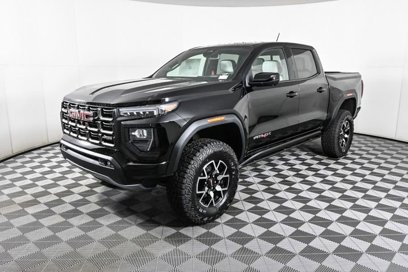 New 2025 GMC Canyon AT4 w/ AT4X Package