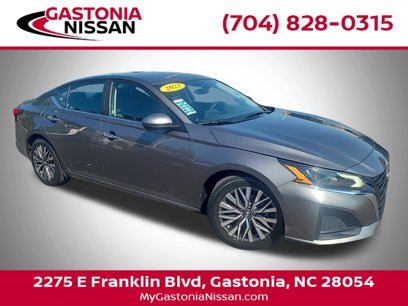 Used 2023 Nissan Altima 2.5 SV