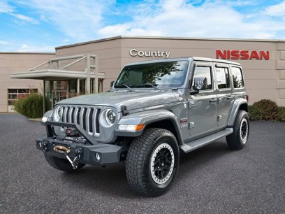 Used 2018 Jeep Wrangler Unlimited Sahara