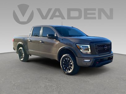 Used 2021 Nissan Titan PRO-4X w/ Pro-4x Convenience Package