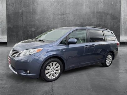 Used 2017 Toyota Sienna XLE Premium