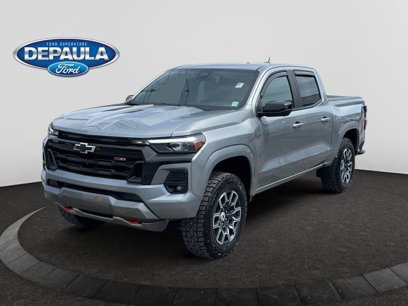 Used 2024 Chevrolet Colorado Z71 w/ Z71 Convenience Package 2