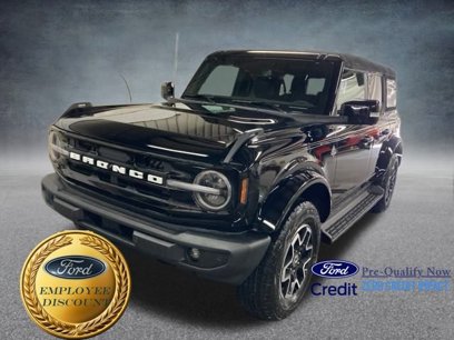 New 2025 Ford Bronco Outer Banks