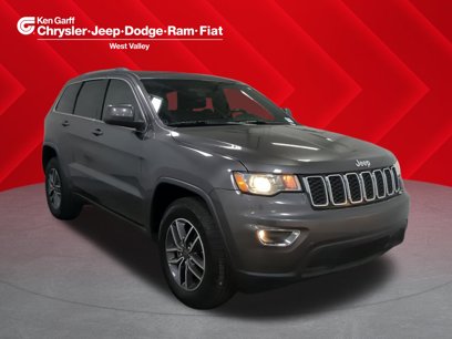 Used 2019 Jeep Grand Cherokee Laredo w/ 18" Wheel & 8.4" Radio Group