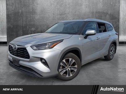 Certified 2022 Toyota Highlander XLE