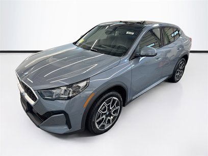 New 2025 BMW X2 xDrive28i w/ Premium Package