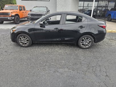 Used 2019 Toyota Yaris XLE