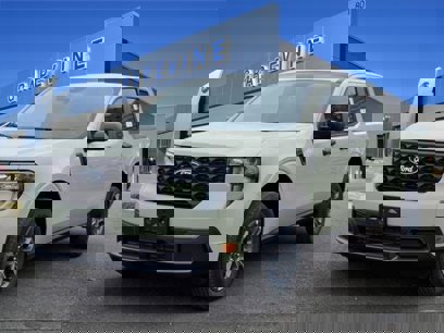 New 2025 Ford Maverick XLT w/ Equipment Group 302A