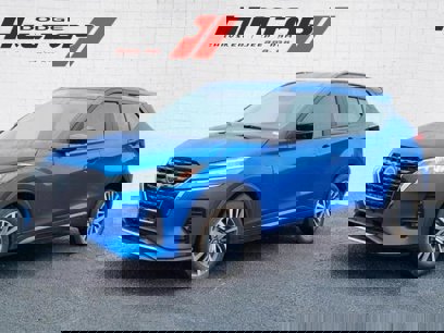 Used 2024 Nissan Kicks SR