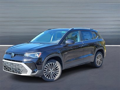 New 2025 Volkswagen Taos SE
