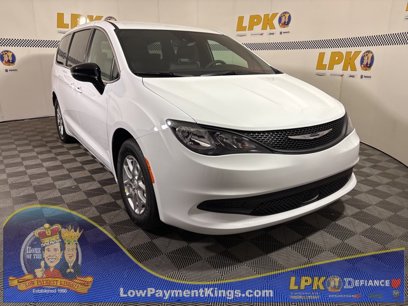 New 2025 Chrysler Voyager LX