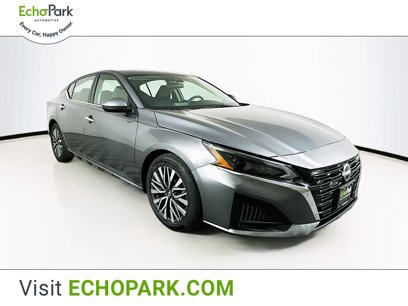 Used 2023 Nissan Altima 2.5 SV