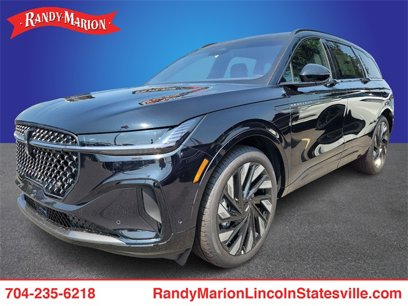 New 2024 Lincoln Nautilus Reserve w/ Jet Appearance Package (87T)