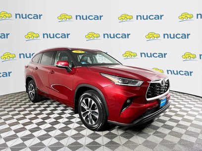 Used 2021 Toyota Highlander XLE