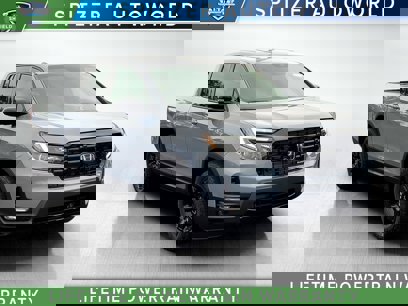 New 2025 Honda Ridgeline Black Edition