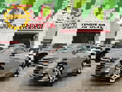 Used 2023 Chevrolet Malibu LT
