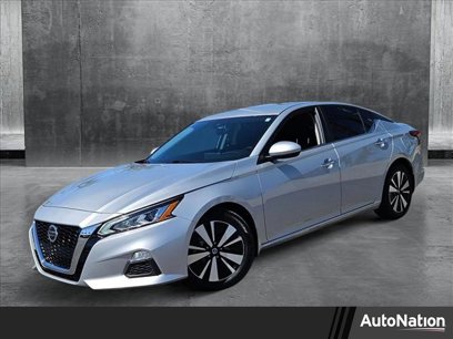 Used 2022 Nissan Altima 2.5 SV