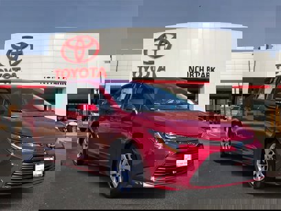 New 2025 Toyota Corolla LE