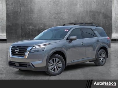 Used 2023 Nissan Pathfinder SV