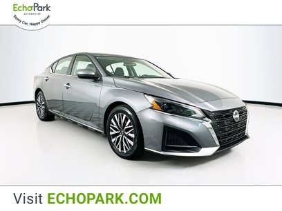 Used 2023 Nissan Altima 2.5 SV