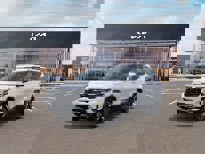 New 2025 Kia Seltos S