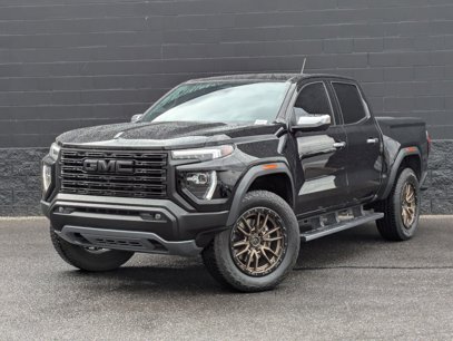 Used 2023 GMC Canyon Denali w/ Denali Black Edition
