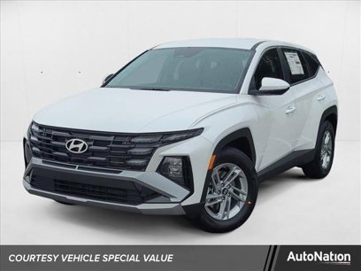 New 2025 Hyundai Tucson SE