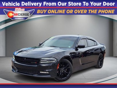 Used 2017 Dodge Charger SXT