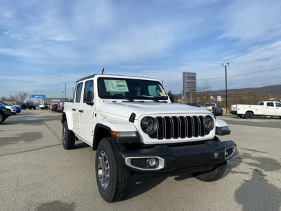 New 2025 Jeep Gladiator Sport