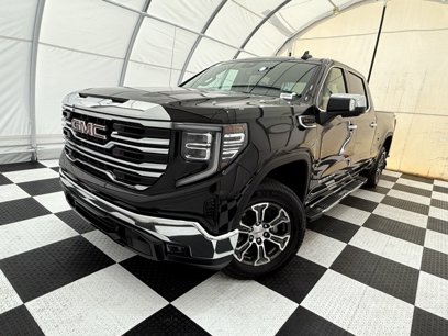Used 2024 GMC Sierra 1500 SLT w/ SLT Convenience Package