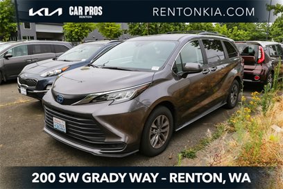 Used 2022 Toyota Sienna LE