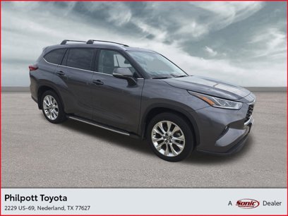 Used 2023 Toyota Highlander Limited